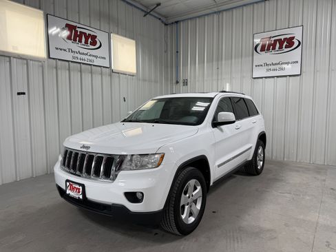 Used 2013 Jeep Grand Cherokee Laredo image 18