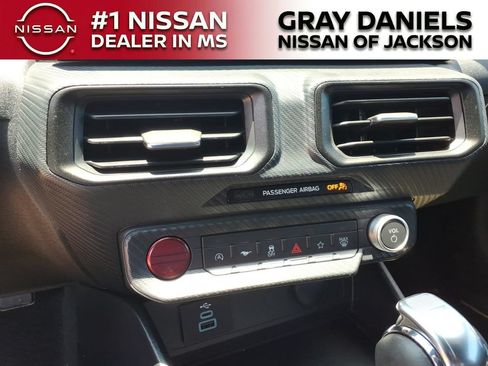 Used 2024 Ford Mustang Coupe RWD image 18