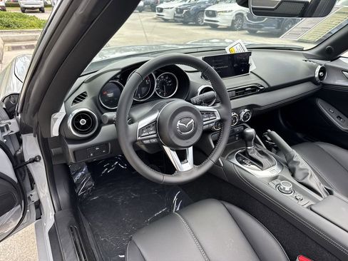 New 2026 MAZDA MX-5 Miata Grand Touring RWD image 18