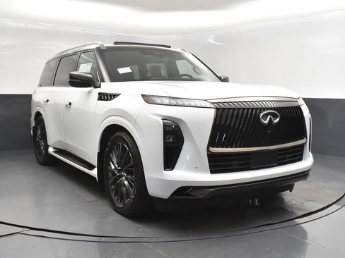 New 2026 INFINITI QX80 Autograph w/ Premium Cargo Package image 9