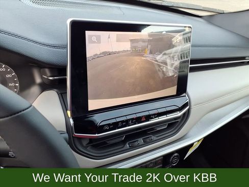 New 2026 Jeep Compass Limited image 14