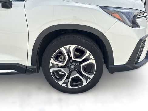 Used 2023 Subaru Ascent Touring image 12