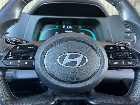 Used 2025 Hyundai Elantra Sport w/ Cargo Package FWD image 22