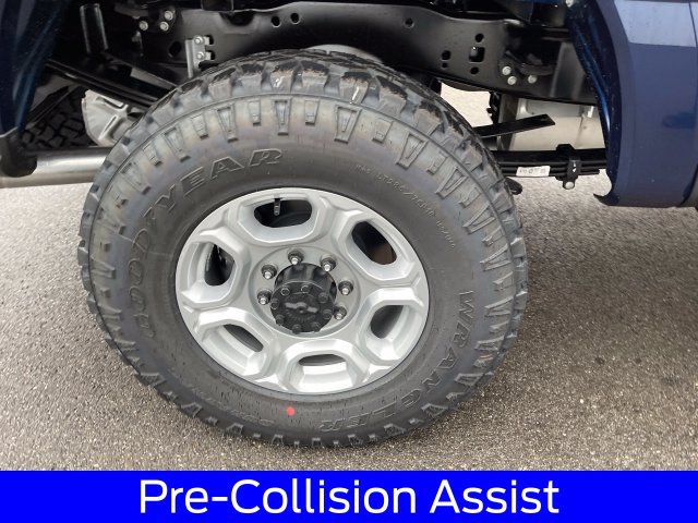 New 2027 Ford F350 XL w/ XL Off-Road 35" Tire Pakckage AWD/4WD image 38