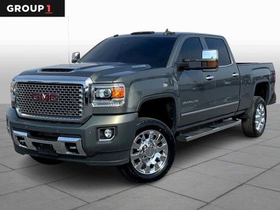 Used 2017 GMC Sierra 2500 Denali w/ Duramax Plus Package