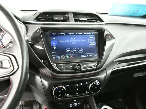 Used 2021 Chevrolet TrailBlazer RS w/ Sun and Liftgate Package image 26