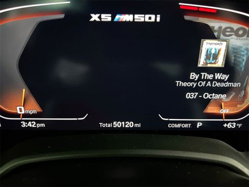 Used 2022 BMW X5 M50i w/ Executive Package image 13