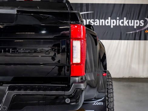 Used 2022 Ford F350 Lariat w/ Lariat Ultimate Package image 44