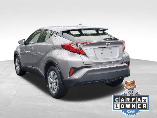 Used 2019 Toyota C-HR LE FWD image 3