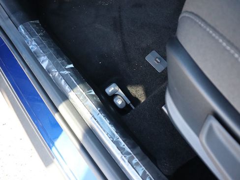 New 2025 Kia K4 LXS image 25