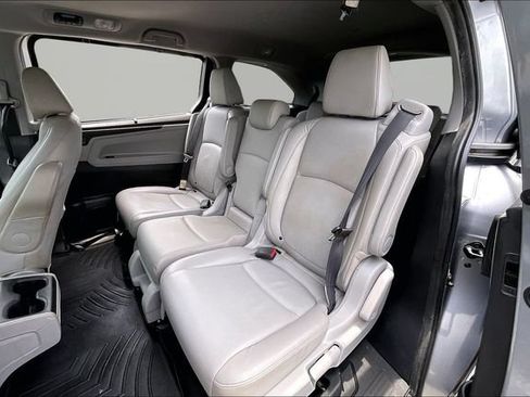 Used 2018 Honda Odyssey EX-L image 16