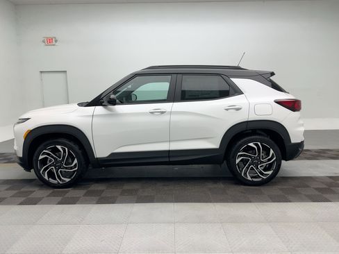 New 2026 Chevrolet TrailBlazer RS w/ Convenience Package image 2