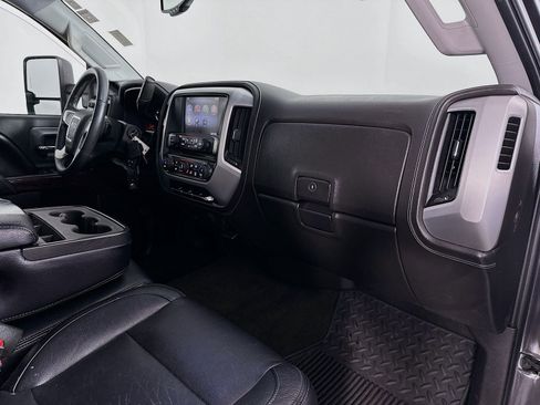 Used 2015 GMC Sierra 2500 SLE w/ SLE Preferred Package image 28