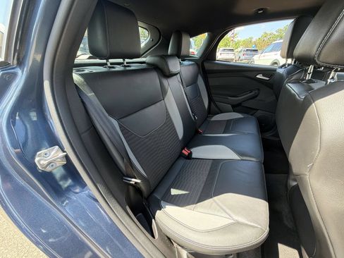 Used 2018 Ford Focus ST w/ Equipment Group 401A FWD image 25