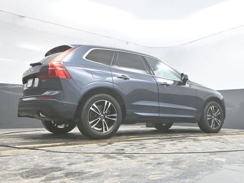 Used 2019 Volvo XC60 T6 Momentum w/ Advanced Package image 34
