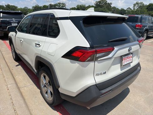 Used 2021 Toyota RAV4 Limited w/ Limited Grade Weather Package AWD/4WD image 8