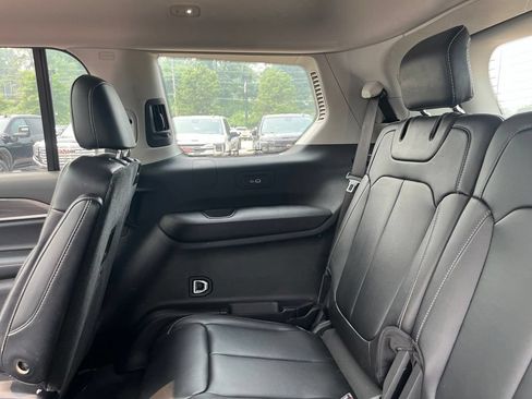 Used 2021 Jeep Grand Cherokee L Limited AWD/4WD image 27