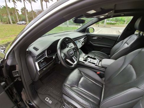 Used 2019 Audi Q8 Premium Plus AWD/4WD image 21