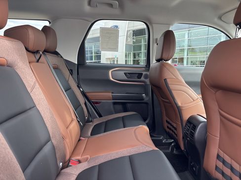 New 2025 Ford Bronco Sport Outer Banks w/ Sasquatch Outer Banks Package image 13