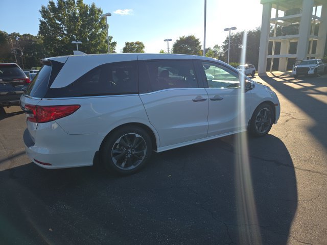 Used 2023 Honda Odyssey Elite image 4