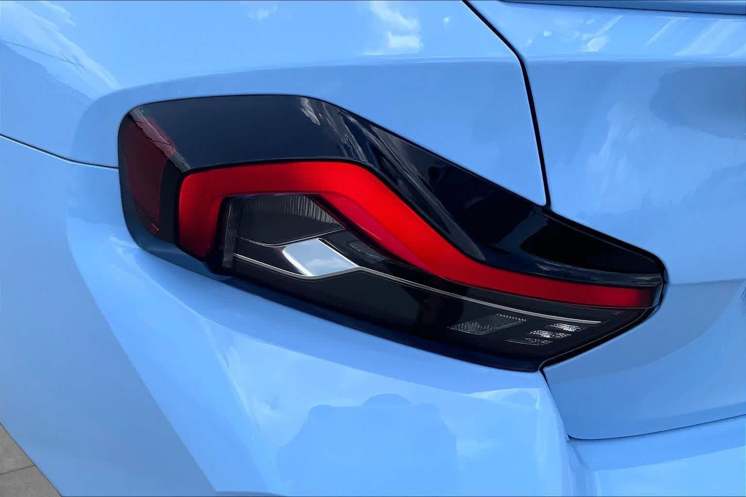Used 2023 BMW M2 w/ M Driver's Package RWD image 27
