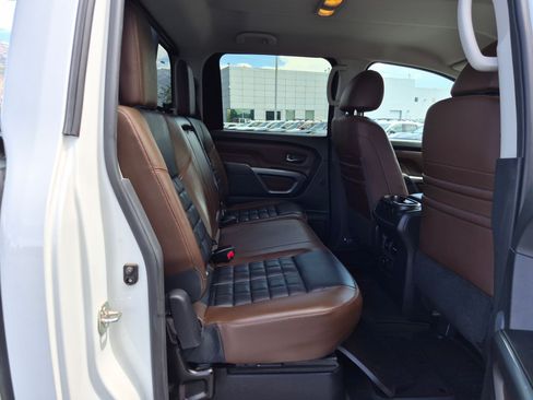 Used 2018 Nissan Titan Platinum Reserve w/ Platinum Utility Package AWD/4WD image 32