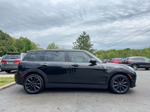 Used 2016 MINI Cooper Clubman FWD image 4