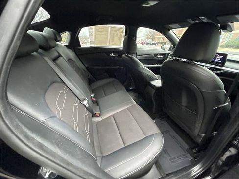 Certified 2023 Kia Forte GT-Line w/ GT-Line Technology Package image 19