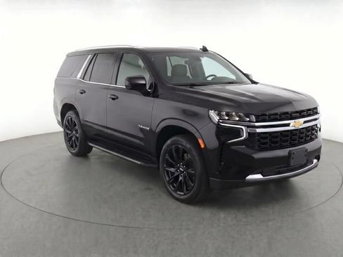Used 2021 Chevrolet Tahoe LS RWD image 3
