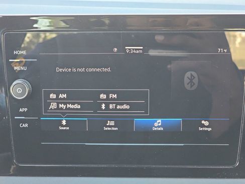 Used 2025 Volkswagen Jetta Sport FWD image 25