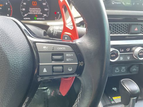 Used 2024 Honda Civic Touring image 17