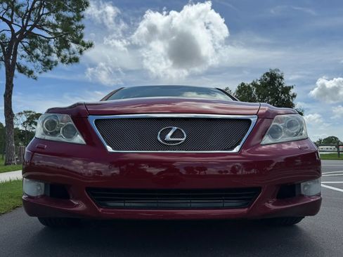 Used 2012 Lexus LS 460 w/ Luxury Value Edition RWD image 2