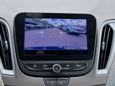 Used 2024 Chevrolet Malibu LS image 13