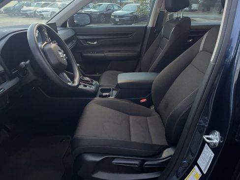 Used 2024 Honda CR-V LX image 6