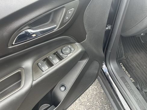 Used 2024 Chevrolet Equinox LT FWD image 22
