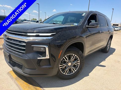 Used 2024 Chevrolet Traverse LT w/ LPO, Floor Liner Package AWD/4WD image 1