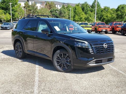 New 2026 Nissan Pathfinder SL w/ SL Premium Package AWD/4WD image 32