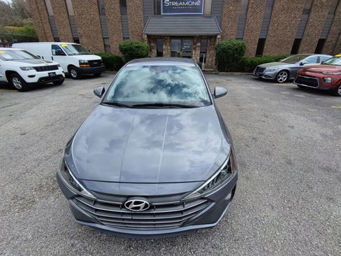Used 2020 Hyundai Elantra SE w/ Cargo Package (C1) FWD image 17