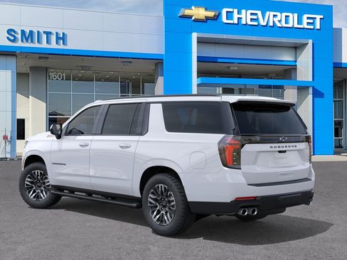 New 2026 Chevrolet Suburban Z71 w/ Sun And Tow Package AWD/4WD image 3