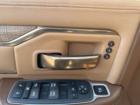 Used 2022 RAM 3500 Limited image 18