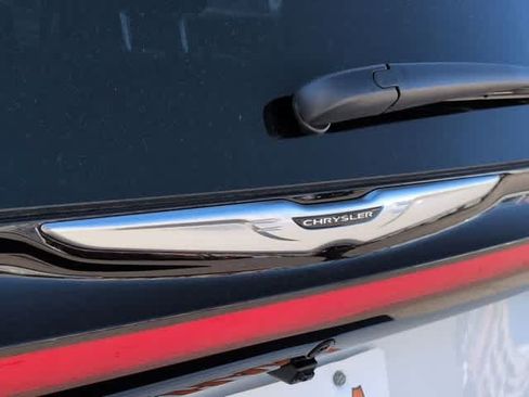 New 2026 Chrysler Pacifica Select FWD image 16
