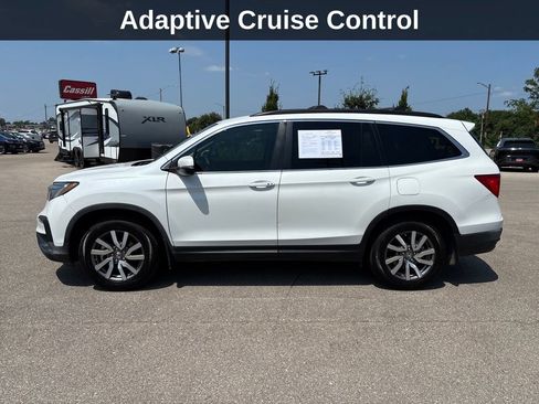 Used 2021 Honda Pilot EX image 2