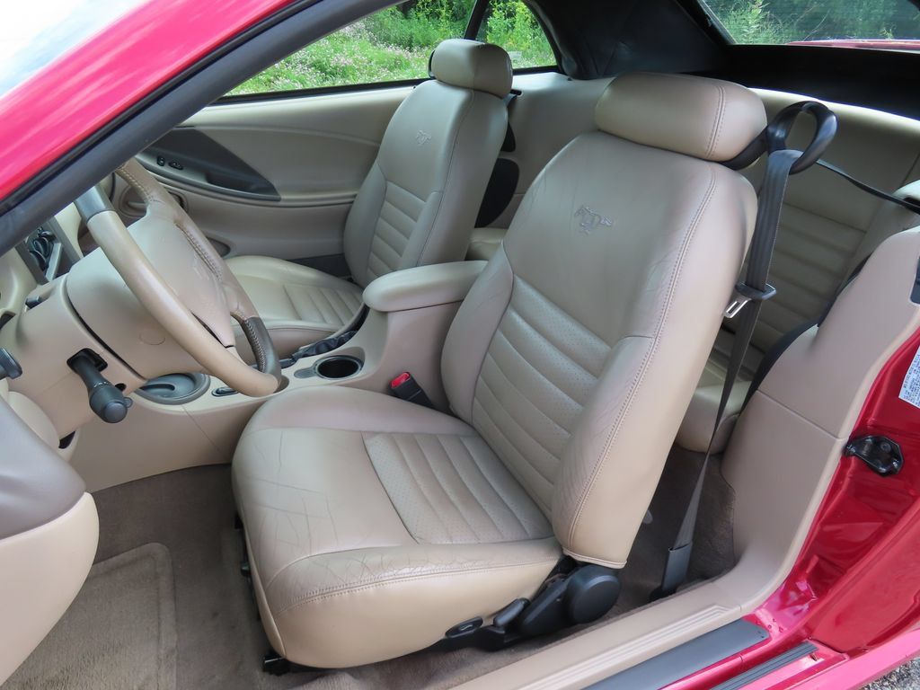 Used 2004 Ford Mustang GT RWD image 33