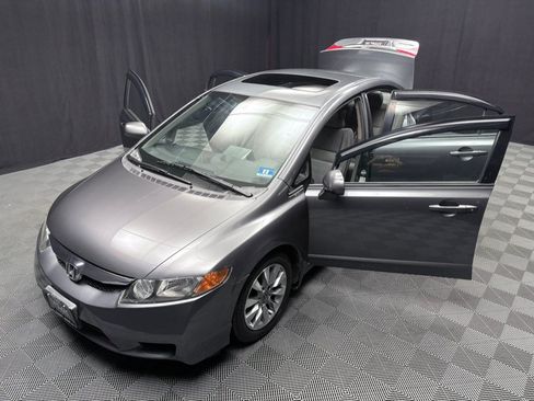 Used 2011 Honda Civic EX image 16