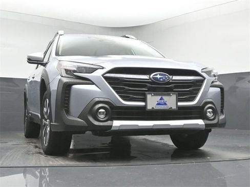 Used 2023 Subaru Outback Touring XT image 36