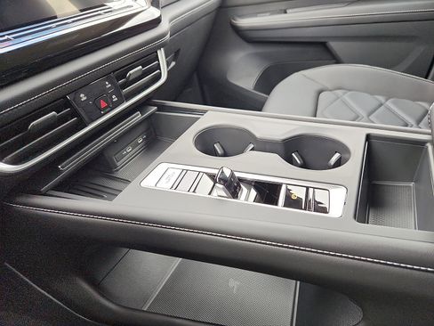 New 2026 Volkswagen Atlas SE FWD image 20