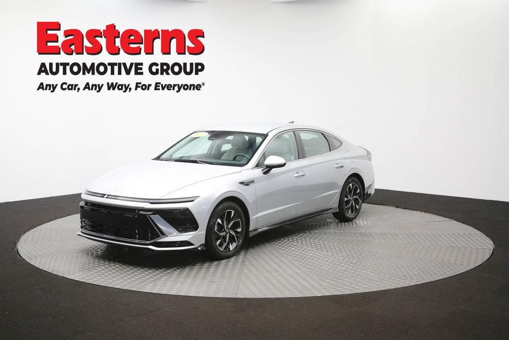 Used 2025 Hyundai Sonata SEL FWD image 58