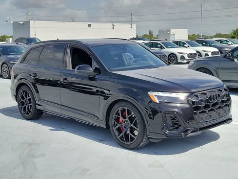 New 2026 Audi SQ7 Prestige AWD/4WD image 1