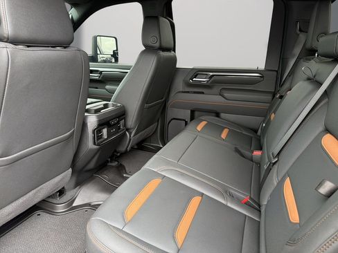 Certified 2026 GMC Sierra 2500 AT4 w/ AT4 Premium Plus Package AWD/4WD image 14