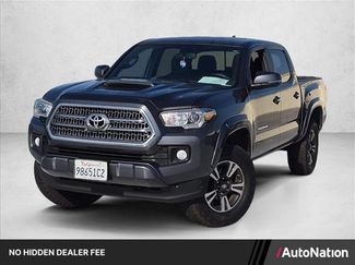 Used 2017 Toyota Tacoma TRD Sport RWD video 1
